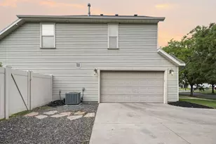 624 S 850 W, Springville, UT 84663 - Photo 2