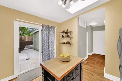 131 W 400 N, Salt Lake City, UT 84103 - Photo 22