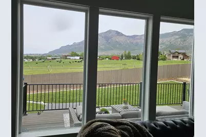 890 E 2175 N, North Ogden, UT 84414 - Photo 2