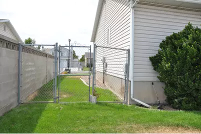 2322 W 4260 S, Taylorsville, UT 84129 - Photo 6