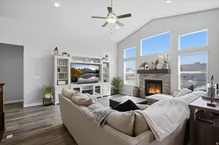 3813 W 910 S, Syracuse, UT 84075 - Photo 8