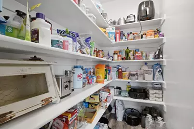 3813 W 910 S, Syracuse, UT 84075 - Photo 16