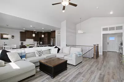 3813 W 910 S, Syracuse, UT 84075 - Photo 10