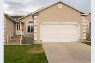 686 Greystone Way, Tooele, UT 84074 - Photo 2