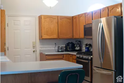 686 Greystone Way, Tooele, UT 84074 - Photo 10