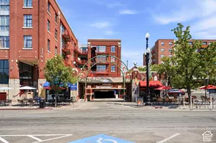 336 W 300 S, Salt Lake City, UT 84101 - Photo 2