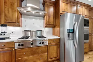 3059 N 2350 E, Layton, UT 84040 - Photo 2