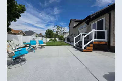 2002 S Chelemes Way E, Clearfield, UT 84015 - Photo 26