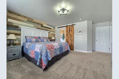 2002 S Chelemes Way E, Clearfield, UT 84015 - Photo 14