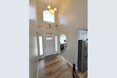 2002 S Chelemes Way E, Clearfield, UT 84015 - Photo 4