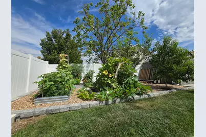 2002 S Chelemes Way E, Clearfield, UT 84015 - Photo 30