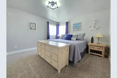 2002 S Chelemes Way E, Clearfield, UT 84015 - Photo 22