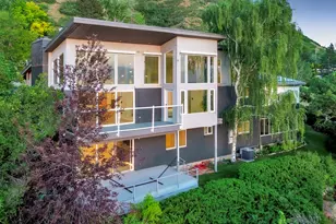 2144 S Lakeline Dr E, Salt Lake City, UT 84109 - Photo 4