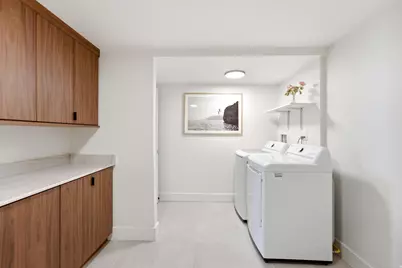 2144 S Lakeline Dr E, Salt Lake City, UT 84109 - Photo 46