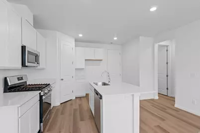 1257 E 1670 N #801, Payson, UT 84651 - Photo 4