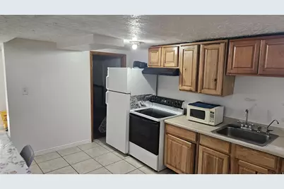 330 N 725 W, Orem, UT 84057 - Photo 24