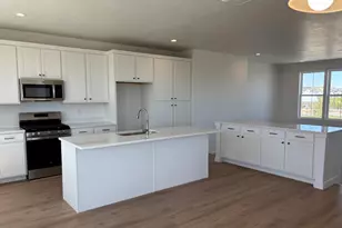 7061 W South Jordan Pkwy S, South Jordan, UT 84009 - Photo 2
