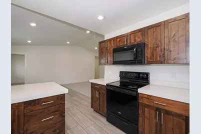 5852 W Herriman Main St S, Herriman, UT 84096 - Photo 14