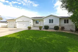 5852 W Herriman Main St S, Herriman, UT 84096 - Photo 1