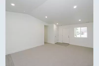 5852 W Herriman Main St S, Herriman, UT 84096 - Photo 8