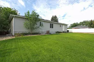 5852 W Herriman Main St S, Herriman, UT 84096 - Photo 4