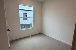 316 E Jessica View Ln, South Salt Lake, UT 84115 - Photo 10