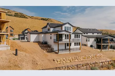 5885 N Canyon Rim Rd #624, Lehi, UT 84048 - Photo 2