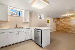 196 W 6th Ave, Midvale, UT 84047 - Photo 14