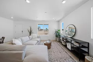 2242 S Wolverine Way, Washington, UT 84780 - Photo 14