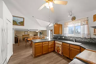 454 Deer Hollow Rd, Tooele, UT 84074 - Photo 8