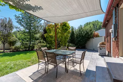 5471 S Knollcrest St E, Murray, UT 84107 - Photo 32