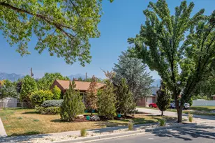 5471 S Knollcrest St E, Murray, UT 84107 - Photo 42