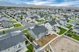 8061 S Oakridge Dr, West Jordan, UT 84081 - Photo 44