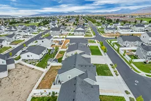 8061 S Oakridge Dr, West Jordan, UT 84081 - Photo 42