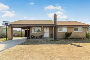 5334 S 5200 W, Kearns, UT 84118 - Photo 2