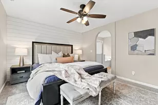 998 N Cambria Dr W, North Salt Lake, UT 84054 - Photo 4