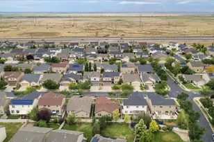 998 N Cambria Dr W, North Salt Lake, UT 84054 - Photo 38