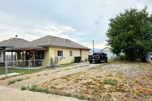 164 S 100 E, Price, UT 84501 - Photo 18