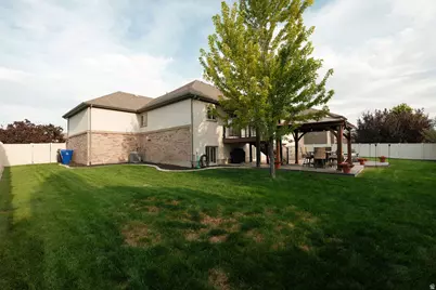 1806 S 3525 W Cir W, Syracuse, UT 84075 - Photo 6