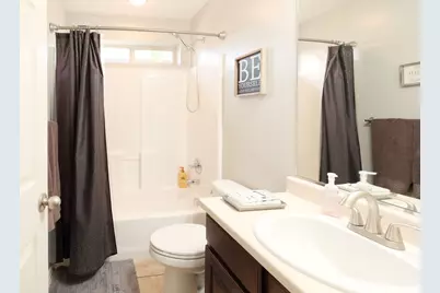 1806 S 3525 W Cir W, Syracuse, UT 84075 - Photo 40