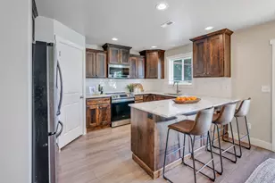 81 W 860 N, Santaquin, UT 84655 - Photo 6