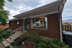 686 E 2nd St, Ogden, UT 84404 - Photo 2