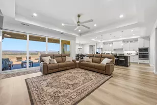 1636 N Horizon Pkwy, Washington, UT 84780 - Photo 8