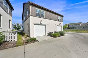 11422 S 5740 W, South Jordan, UT 84009 - Photo 10