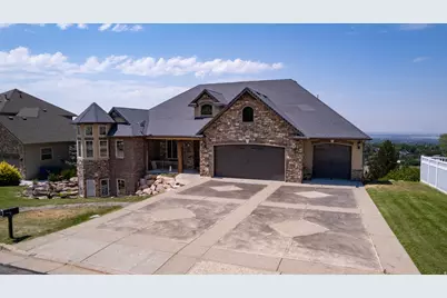 5055 Charenton Cove Cir S, Ogden, UT 84403 - Photo 4