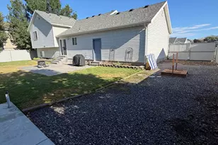 999 W 300 S, Lehi, UT 84043 - Photo 28
