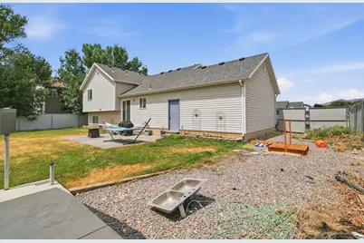999 W 300 S, Lehi, UT 84043 - Photo 28