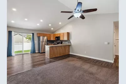 4072 N Bounty Cv, Lehi, UT 84043 - Photo 10