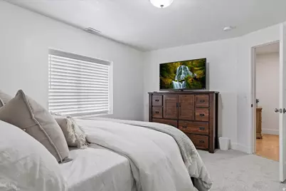 4976 W Escalante Ln, Mountain Green, UT 84050 - Photo 48