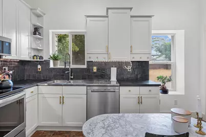 464 N 600 W, Salt Lake City, UT 84116 - Photo 12